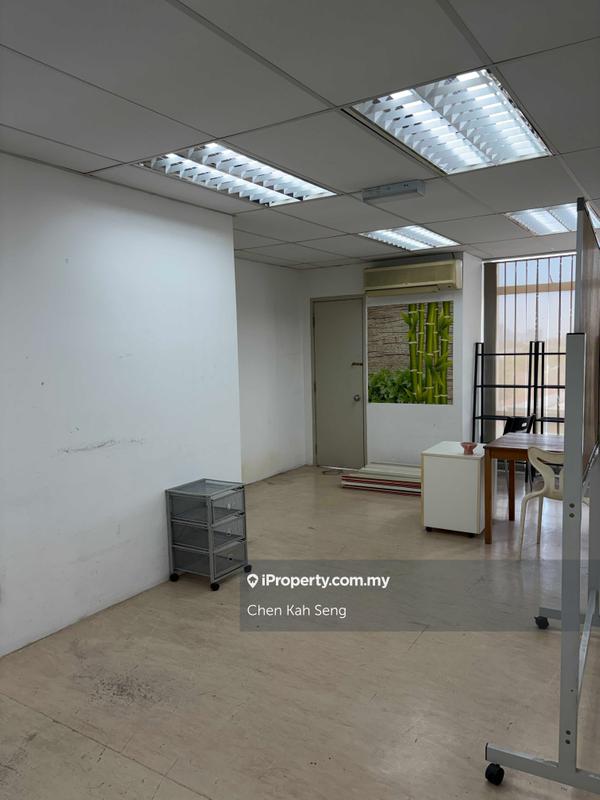 Pejabat untuk Disewa di Seksyen 19, Petaling Jaya oleh Chen Kah Seng - iProperty.com.my