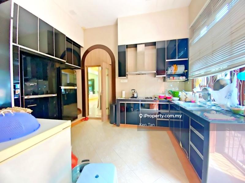 Bungalow House for Sale in Lakeview Saujana @ Saujana Golf, Saujana by Ken Tan - iProperty.com.my