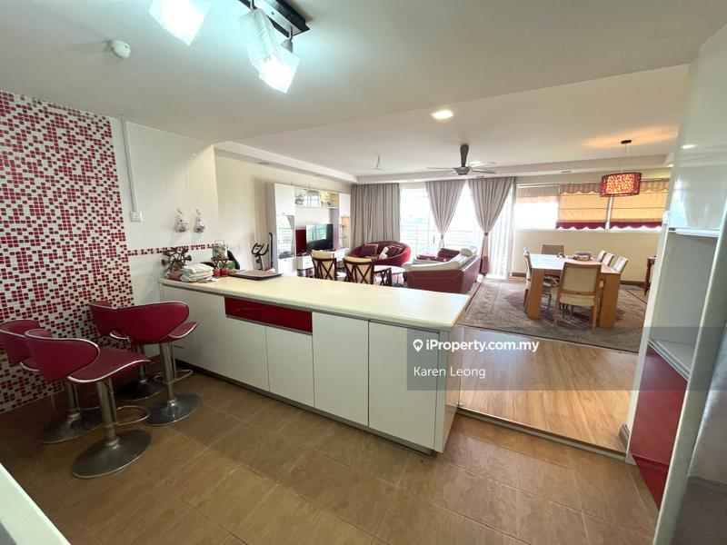 For Sale - The Plaza Condominium