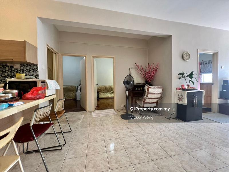 Pangsapuri untuk Dijual di Pandan Court oleh Vickky Wong - iProperty.com.my