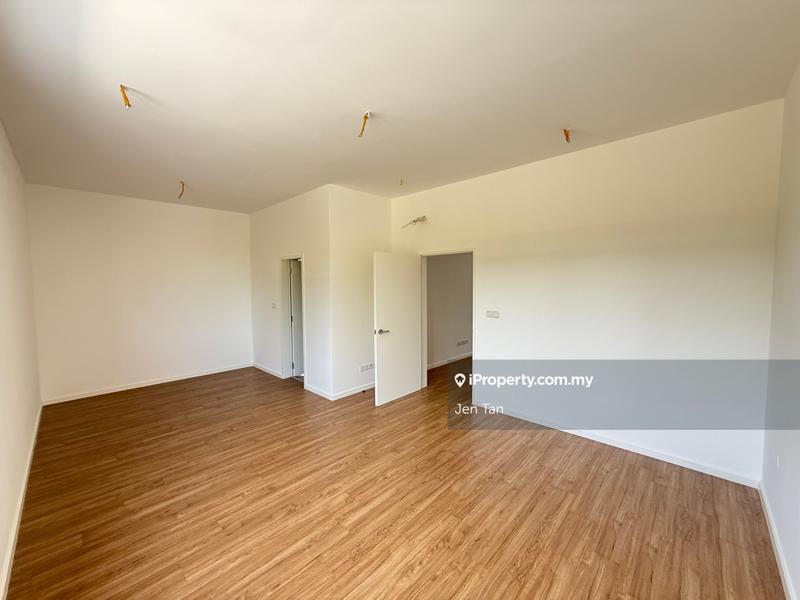 2-storey Terraced House for Sale in 402a6, Telok Panglima Garang by Jen Tan - iProperty.com.my