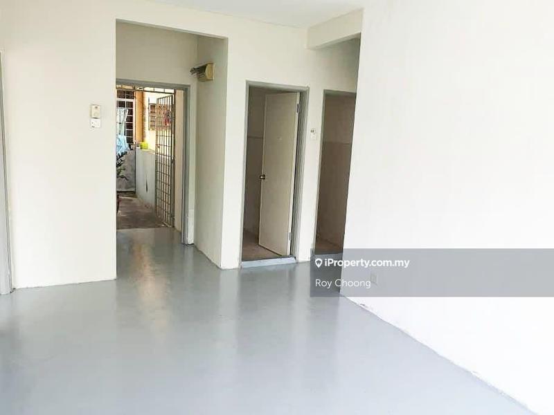 For Sale - Pangsapuri Seri Pulai