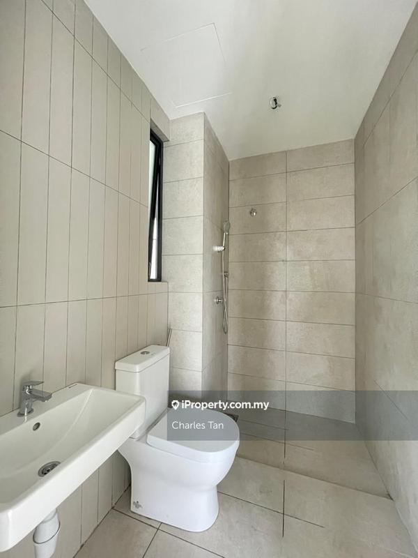 Residensi Servis untuk Dijual di Kenwingston Avenue oleh Charles Tan - iProperty.com.my