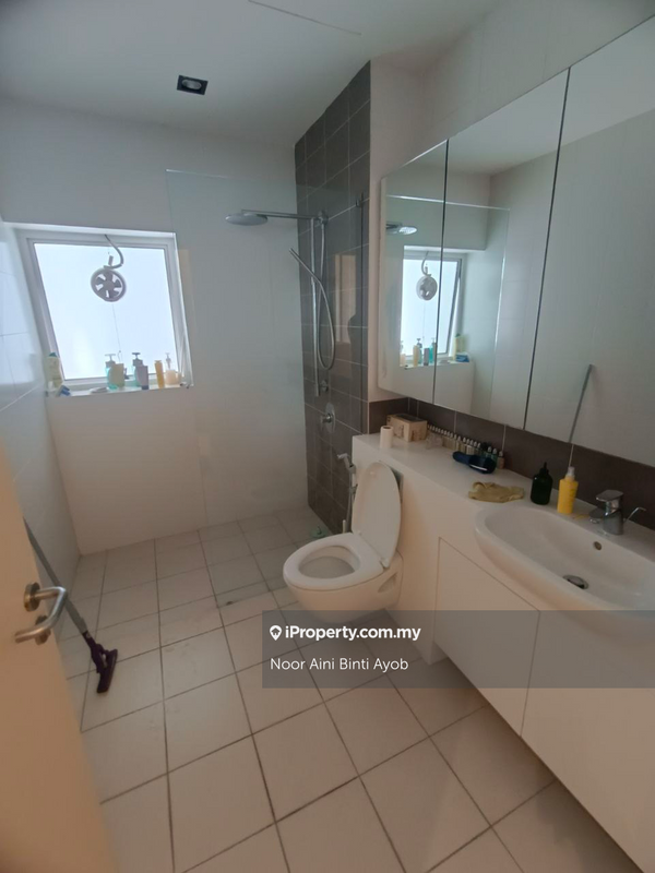 Rumah Berangkai 3.5 Tingkat untuk Dijual di Duta Suria, Ampang oleh Noor Aini Binti Ayob - iProperty.com.my