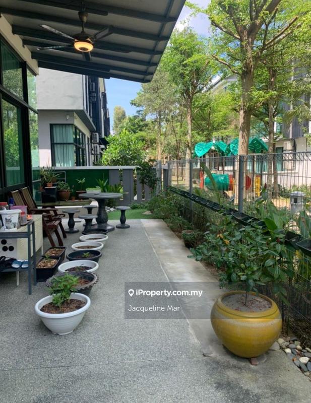 Rumah Berkembar untuk Dijual di Serdang, Seri Kembangan oleh Jacqueline Mar - iProperty.com.my