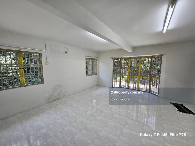 Bungalow House for Sale in Taman Suria, Bukit Katil by Robin Soong - iProperty.com.my