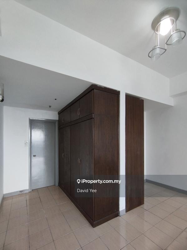 Service Residence for Sale in Amcorp Serviced Suites by David Yee - iProperty.com.my