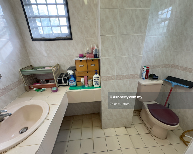 Rumah Berangkai 2 Tingkat untuk Dijual di Bukit Jelutong, Shah Alam oleh Zakir Mustafa - iProperty.com.my