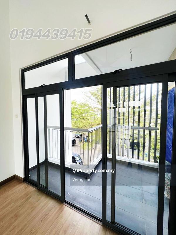 3-storey Terraced House for Sale in Laman Glenmarie, Glenmarie by Weng Tan - iProperty.com.my