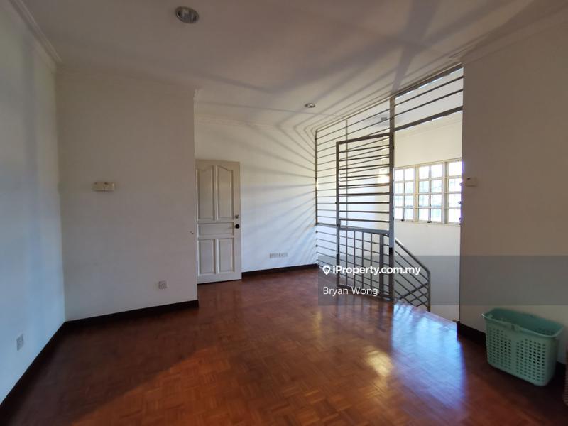 Bungalow House untuk Dijual di Seksyen 17, Petaling Jaya oleh Bryan Wong - iProperty.com.my