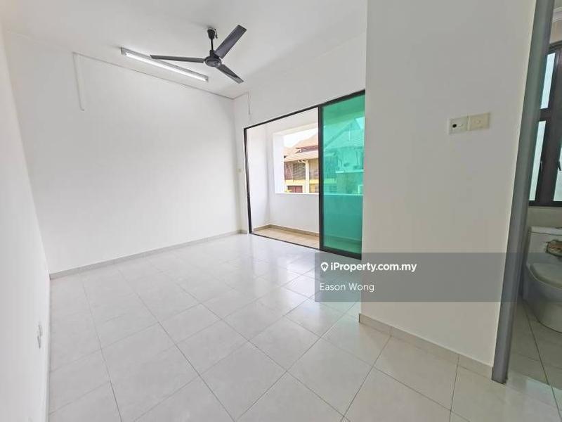 Townhouse for Rent in Bandar Tun Hussein Onn, Cheras by Eason Wong - iProperty.com.my