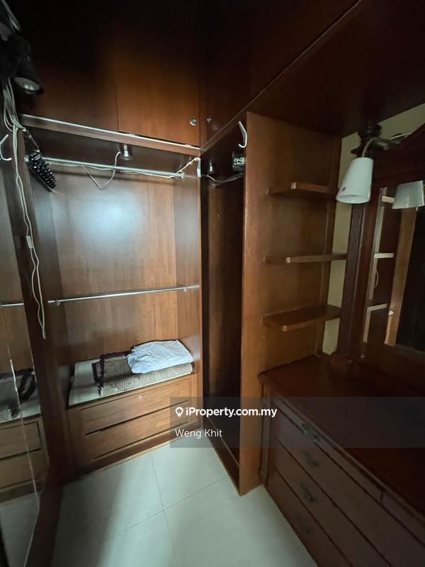 Condominium for Sale in Platinum Hill PV 8 by Weng Khit - iProperty.com.my