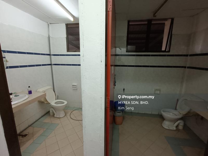 Kilang Terpisah untuk Dijual di Taman Kluang Barat, Kluang oleh Kim Seng - iProperty.com.my