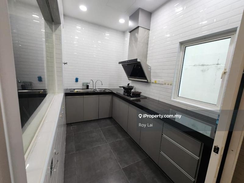 Rumah Berkembar untuk Disewa di Sungai Long, Bandar Sungai Long oleh Roy Lai - iProperty.com.my