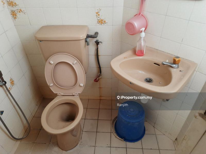 Condominium for Sale in Palm Court Condominium by Ranjith - iProperty.com.my