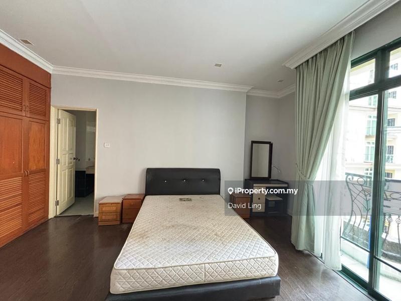 For Sale - Riverine Emerald