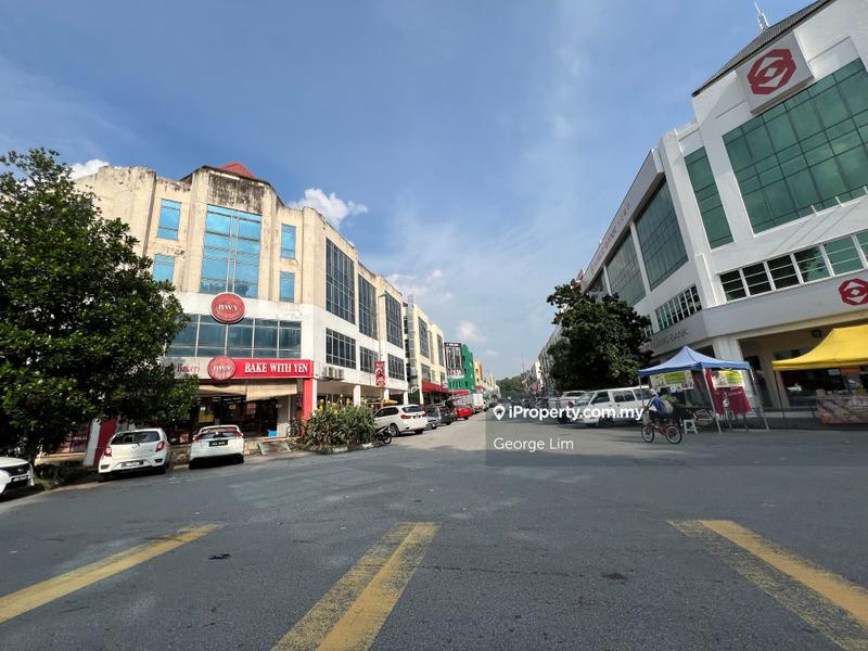 Shop for Rent in Bandar Puteri Puchong, Puchong by George Lim - iProperty.com.my