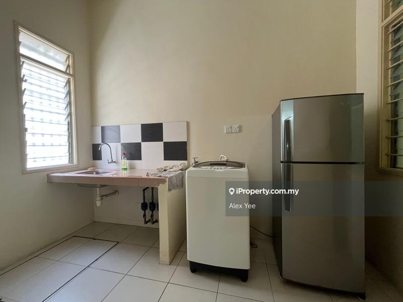 Rumah Berangkai 3 Tingkat untuk Dijual di Furnised 3 Storey house at West Lake Kampar, Kampar oleh Alex Yee - iProperty.com.my