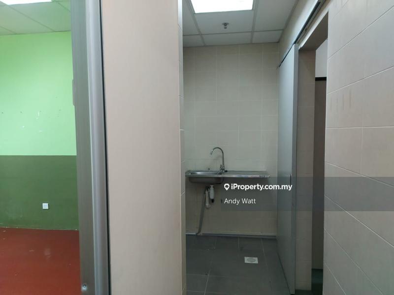 Pejabat untuk Dijual di Brickfields, Kuala Lumpur oleh Andy Watt - iProperty.com.my