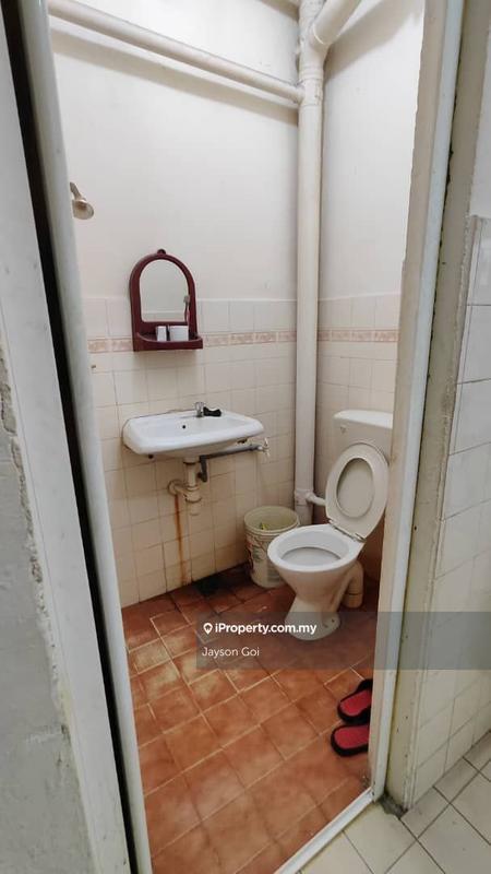 Flat for Sale in Taman Usahawan Kepong by Jayson Goi - iProperty.com.my