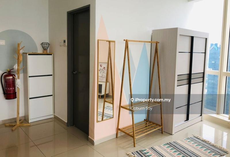 Service Residence for Rent in Pinnacle Petaling Jaya by Coburn Soy - iProperty.com.my