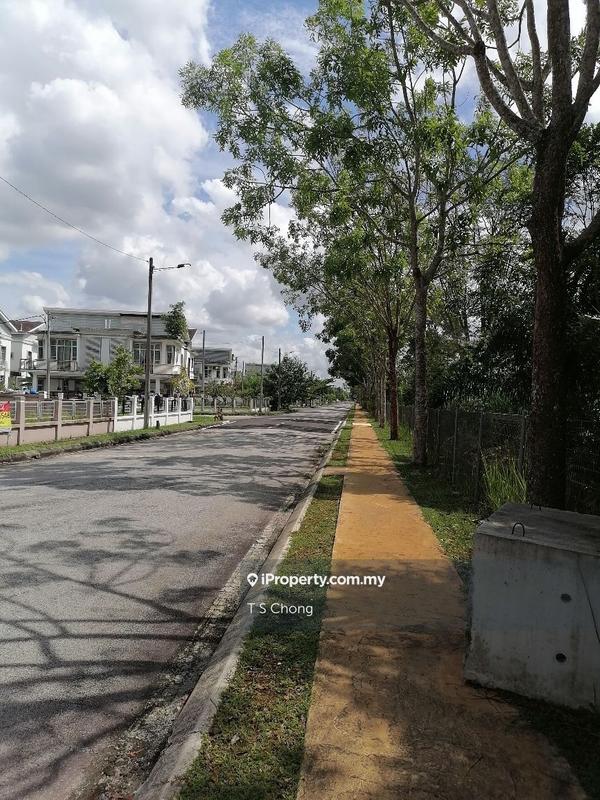 Semi-Detached House for Sale in Bandar Saujana Putra, Tanjong Duabelas by T S Chong - iProperty.com.my