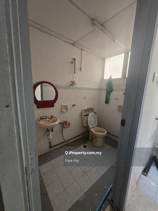 For Sale - Desa Gembira