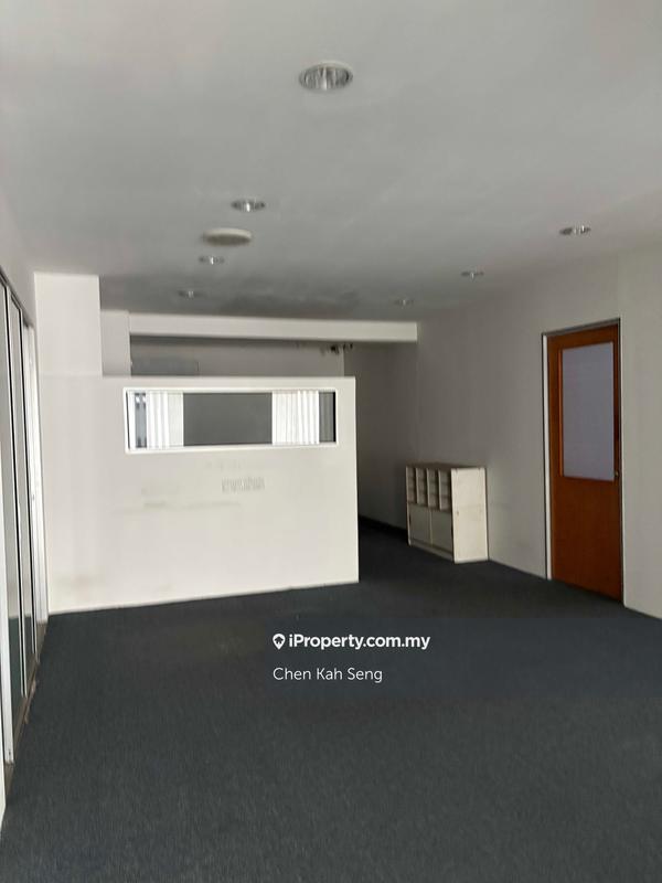 Pejabat untuk Disewa di Seksyen 19, Petaling Jaya oleh Chen Kah Seng - iProperty.com.my