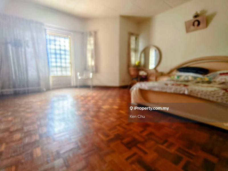 2.5-storey Terraced House for Sale in Taman Bukit Permai, Ampang by Ken Chu - iProperty.com.my