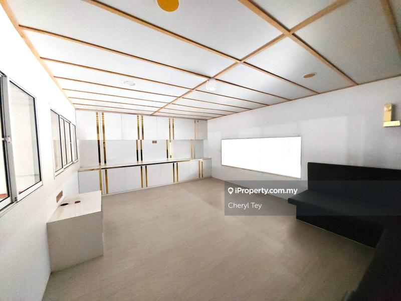 For Sale - Taman Mount Austin