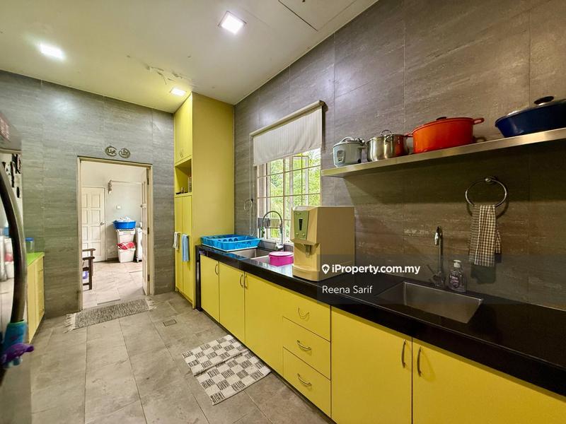Bungalow House for Sale in Seksyen 8, Petaling Jaya by Reena Sarif - iProperty.com.my