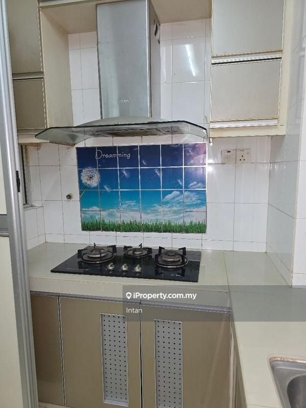 Condominium for Sale in Platinum Hill PV 8 by Intan - iProperty.com.my