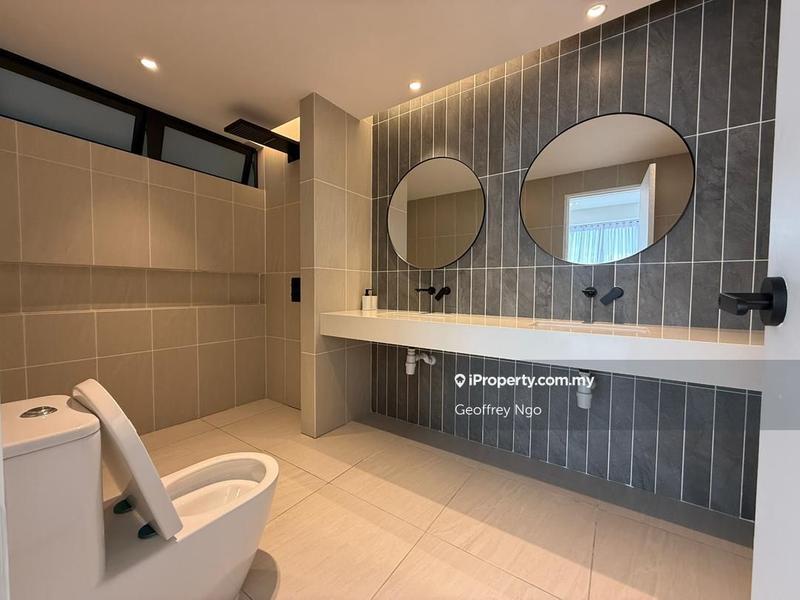 For Sale - Milano Eight