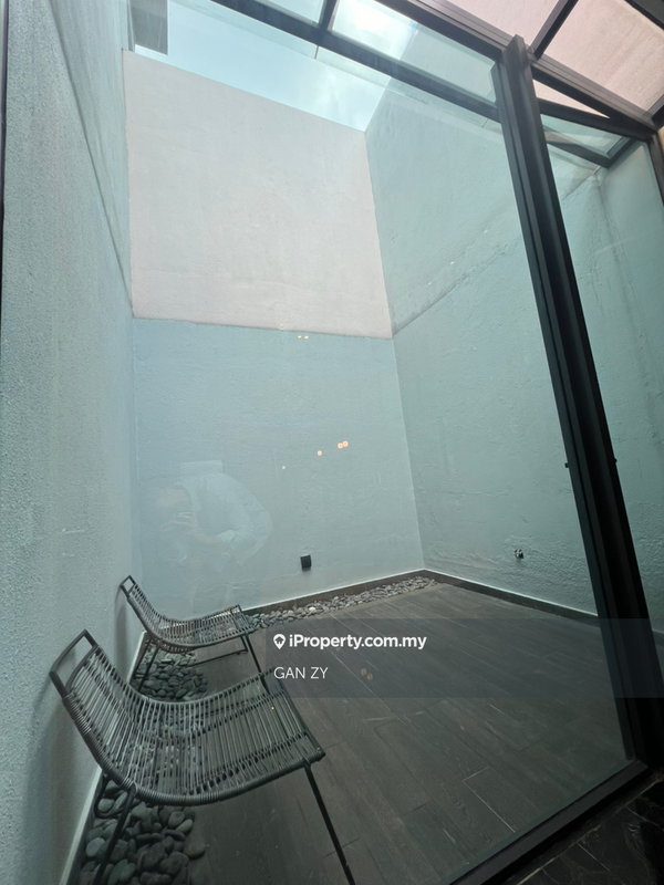 Service Residence for Sale in Damansara City Residency (DC Residensi) by GAN ZY - iProperty.com.my