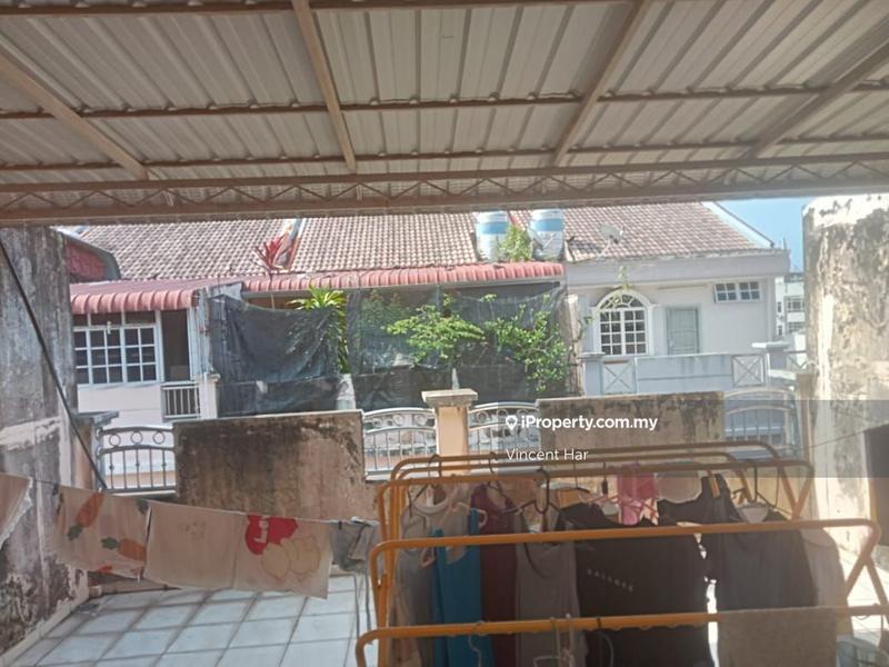 2.5-storey Terraced House for Sale in Taman Limau, Sitiawan by Vincent Har - iProperty.com.my