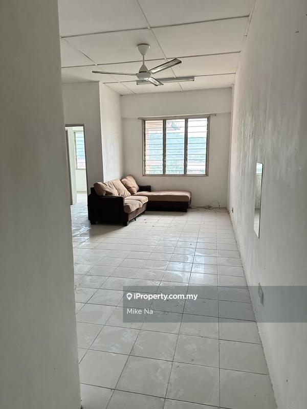 For Sale - Garden Park