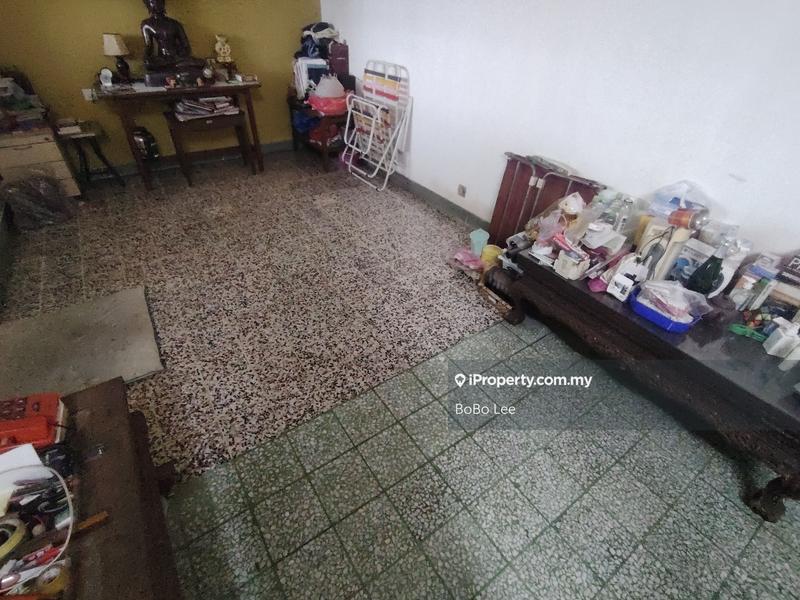 Bungalow House for Sale in Taman Overseas Union (Taman Oug), Jalan Klang Lama (Old Klang Road) by BoBo Lee - iProperty.com.my