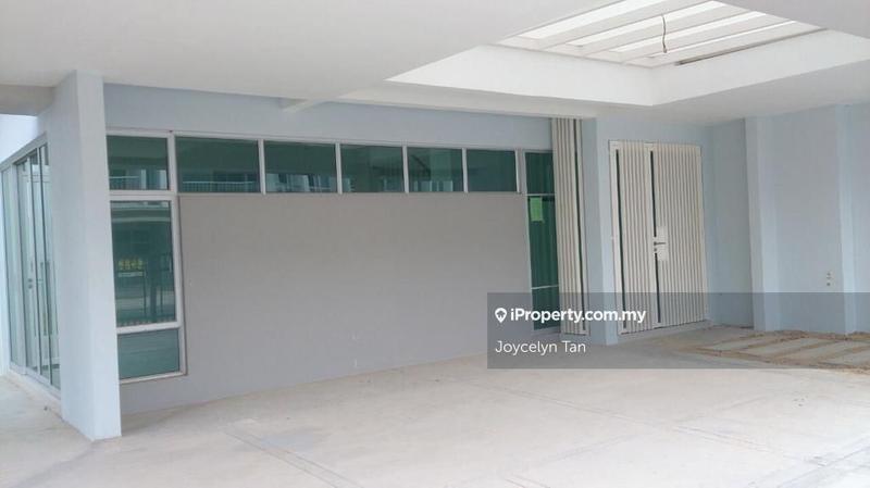 Rumah Teres 2-Tingkat untuk Dijual di Bandar Rimbayu, Telok Panglima Garang oleh Joycelyn Tan - iProperty.com.my
