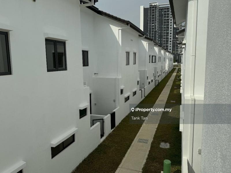 Terraced House for Sale in Bandar Gamuda Cove, Dengkil by Tank Tan - iProperty.com.my