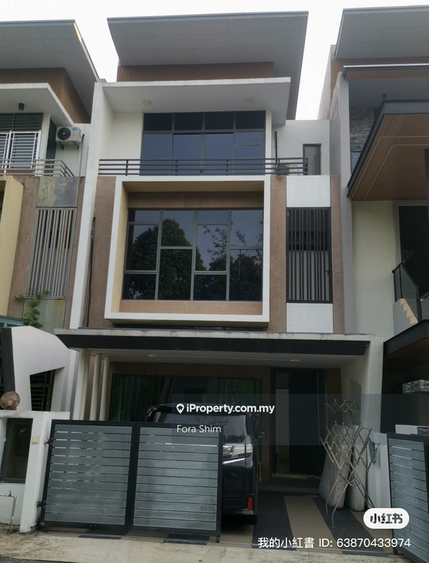 Rumah Berangkai 3 Tingkat untuk Disewa di Taman Putra Prima, Puchong oleh Fora Shim - iProperty.com.my