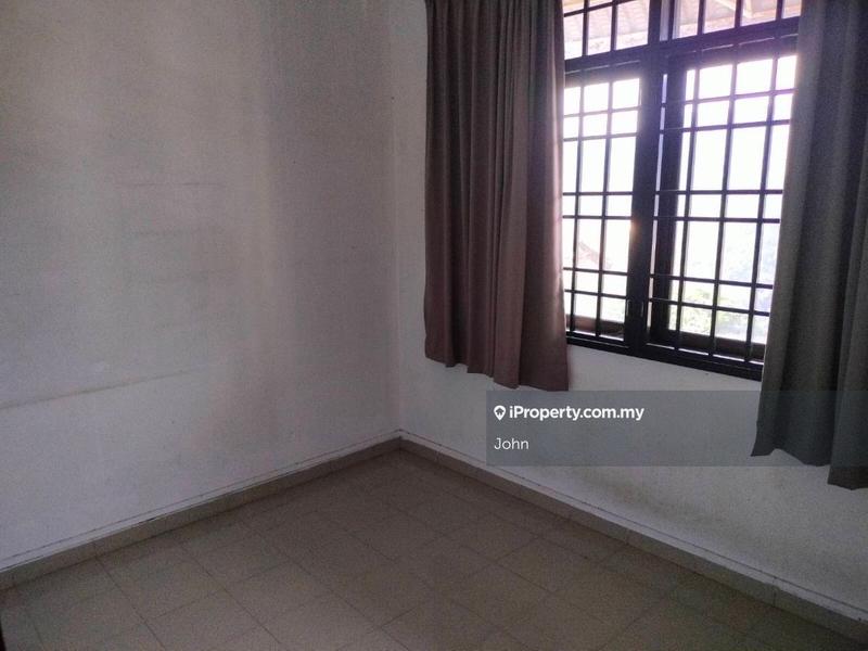 Rumah Pangsa untuk Dijual di Pearl Hill Villa (Mount Evergreen) oleh John - iProperty.com.my