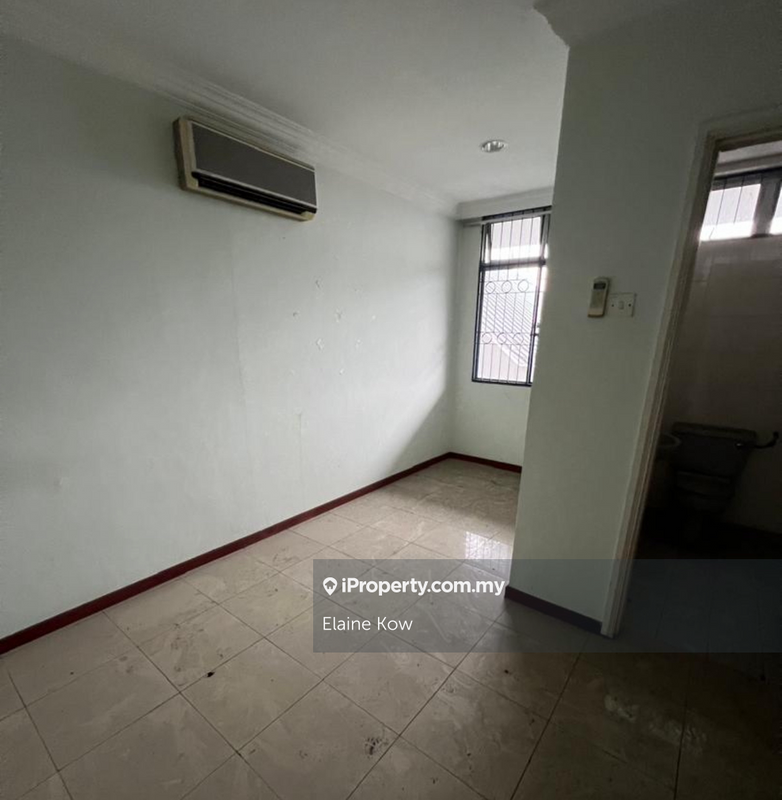 Condominium for Sale in University Tower by Elaine Kow - iProperty.com.my