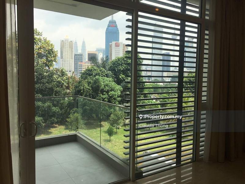 For Sale - Kenny Hills Residence