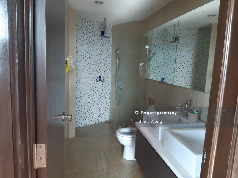 Kediaman Servis untuk Dijual di Regalia Residence oleh Johnny Wong - iProperty.com.my