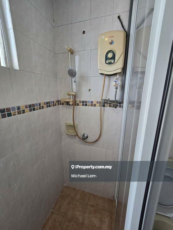 Kondominium untuk Disewa di Dataran Prima oleh Michael Lam - Bathroom - iProperty.com.my