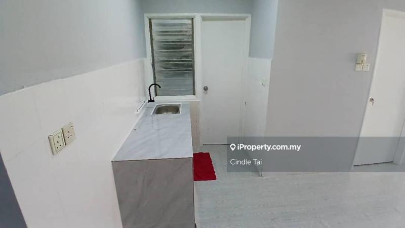 Rumah Flat untuk Dijual di Flora Damansara Flat oleh Cindle Tai - iProperty.com.my