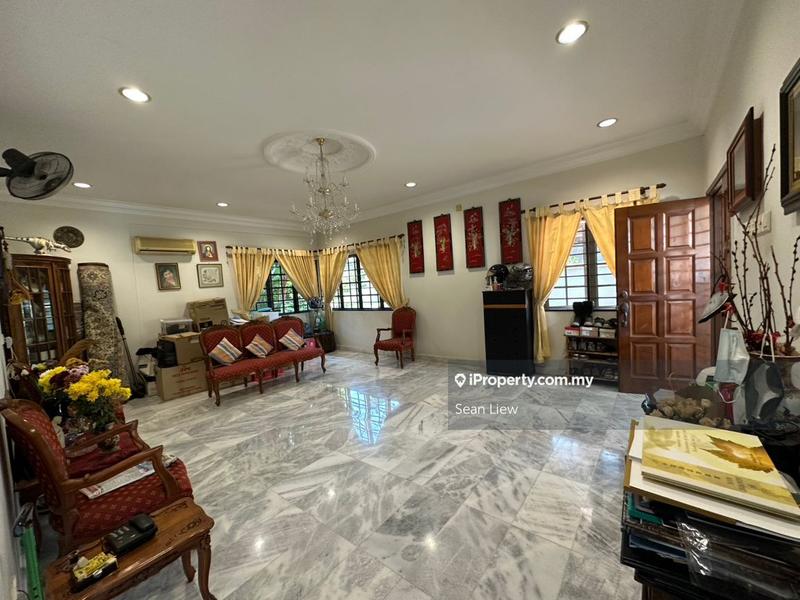 Bungalow House for Sale in Seksyen 17, Petaling Jaya by Sean Liew - iProperty.com.my