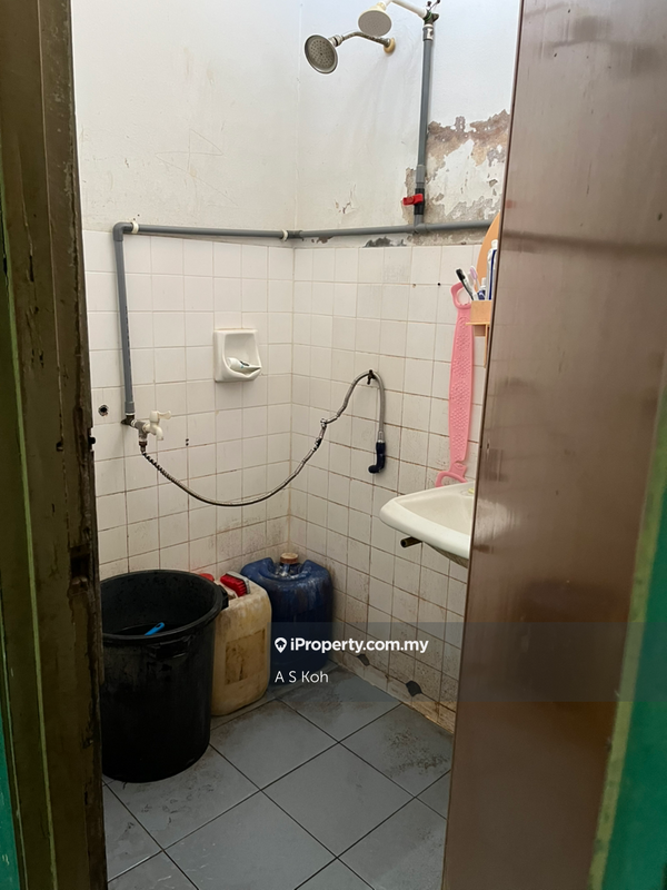Rumah Teres untuk Dijual di Kampung Tasek Tambahan, Ampang oleh A S Koh - iProperty.com.my
