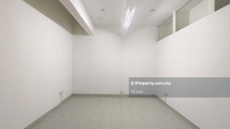 For Sale - En Bloc Shoplot at Bukit Bintang, Fahrenheit 88, Lot 10, Pavilion KL,  KL City Centre