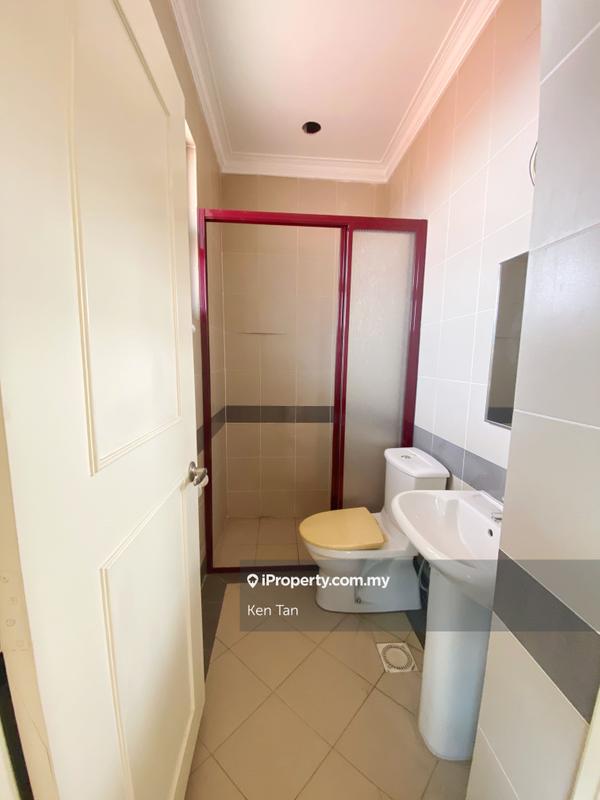 Bungalow House for Sale in Laman Ara , Ara Damansara, Ara Damansara by Ken Tan - iProperty.com.my